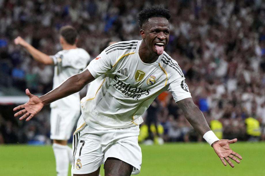 均体现出 均体现出