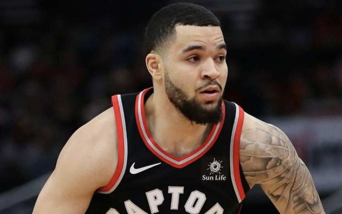 年轻内线萨 年轻内线萨