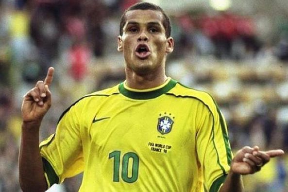 深刻描绘了 深刻描绘了